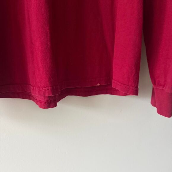 Gildan Men's Red and Burgundy T-shirt - Picture 5 of 6